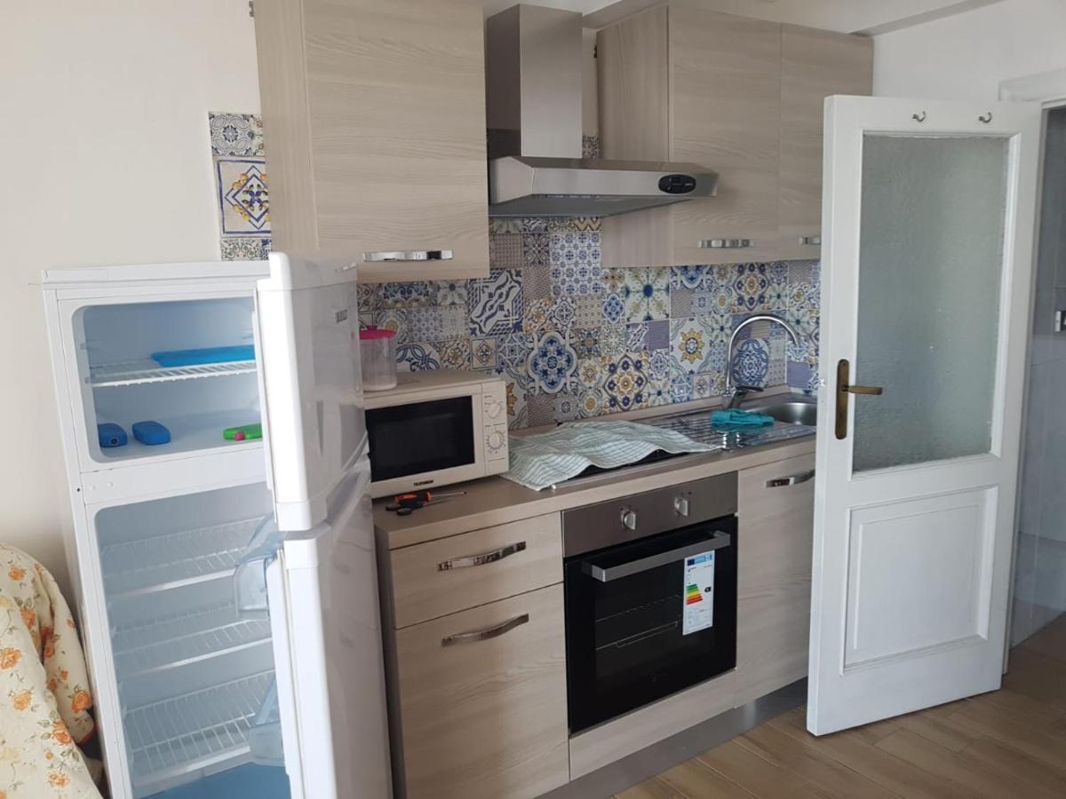 Vila Monolocale Nonna Elena Procida Exteriér fotografie